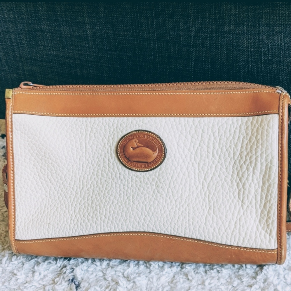 Vintage Dooney & Bourke Ivory Leather Crossbody